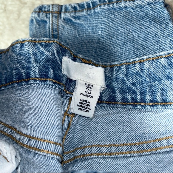 H&M Women’s Jeans Size 6 - Picture 2 of 4